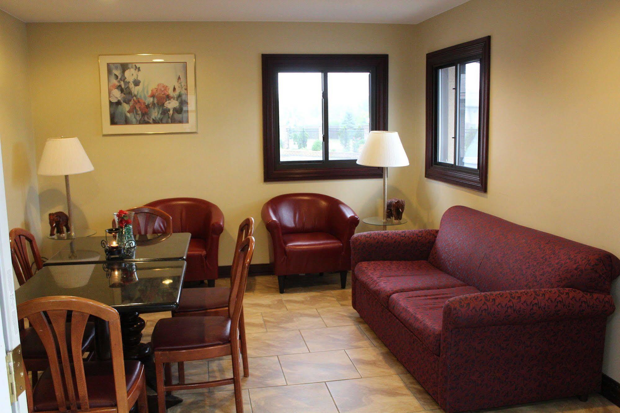 كنتريسايد American Inn And Suites المظهر الخارجي الصورة